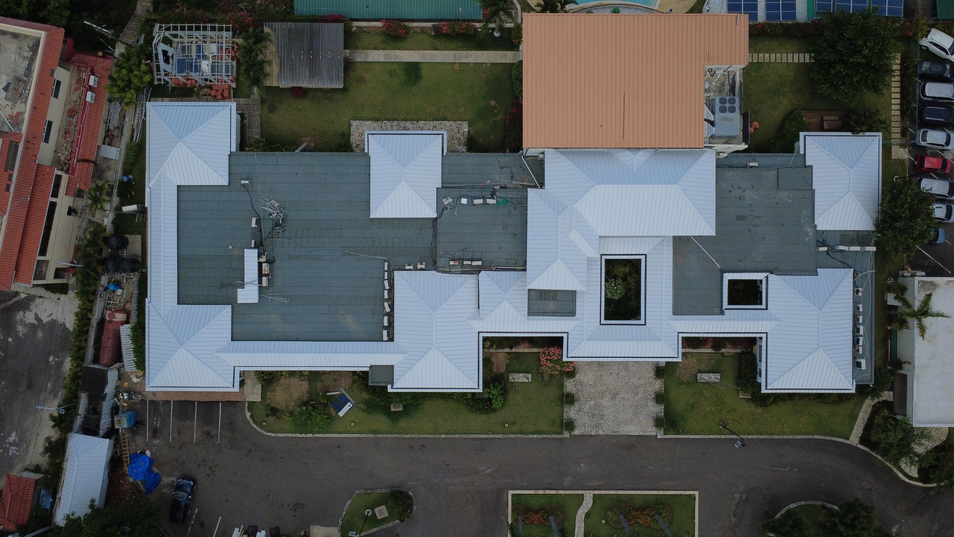 Standing seam roofing at Island Routes, Montego Bay